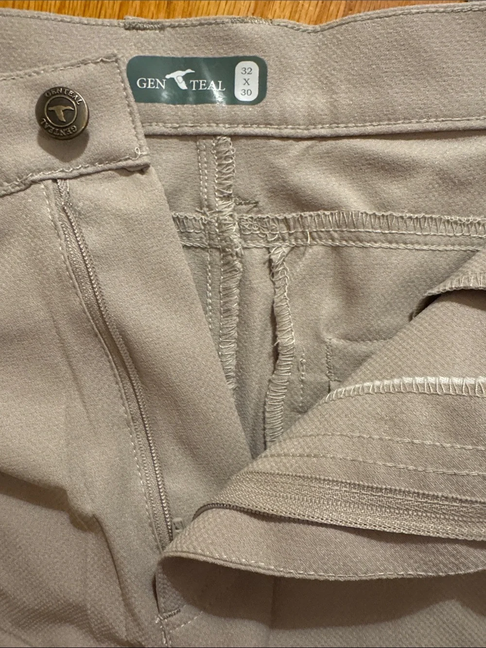 32x30 Genteal Trailhead Pant in Khaki